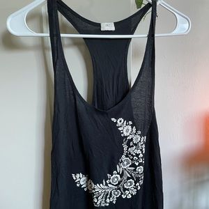 Black O’Neil tank top